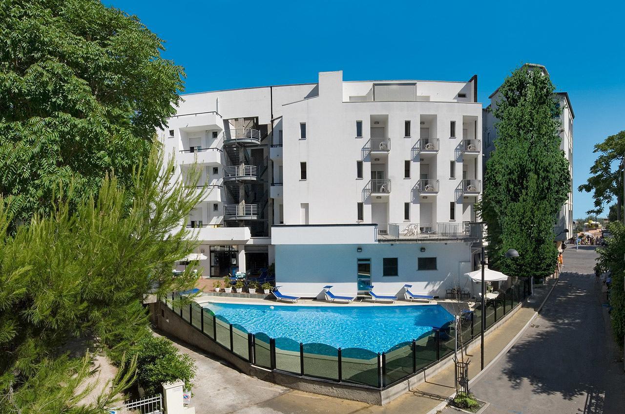 Hotel Bellevue Cattolica Zewnętrze zdjęcie
